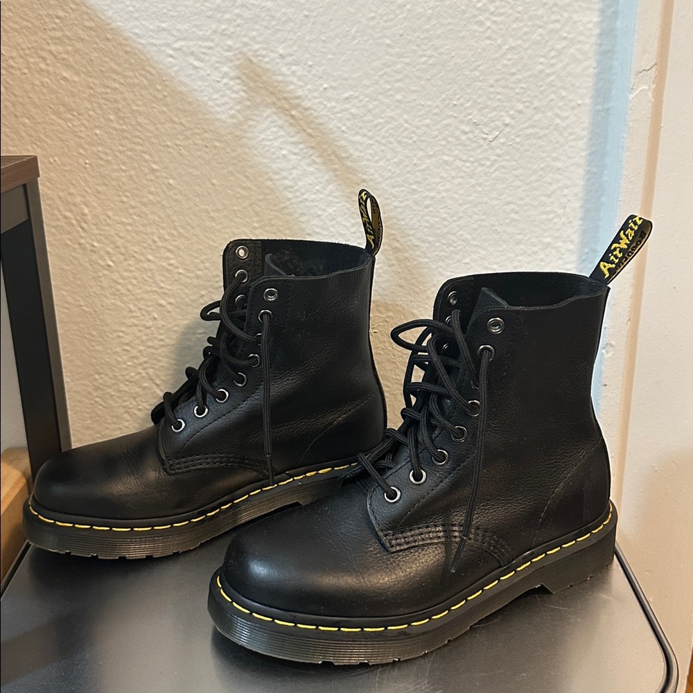 Dr. Martens 1460 Pascal Lace Up Boots